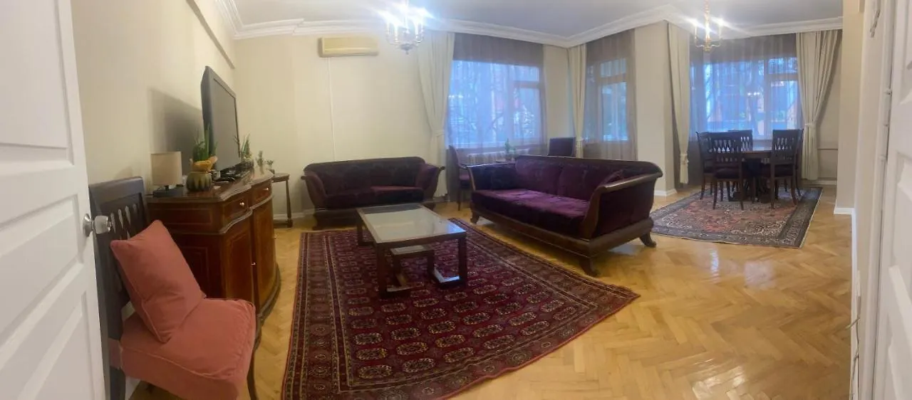 Serene & Spacious 3Br Apartment In Istanbul'S Prime Location - Discover Vibrant Seafront Living